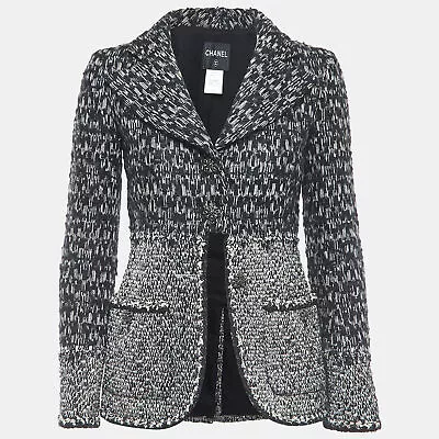 Chanel Black/White Boucle Tweed Buttoned Jacket S • £2629.43