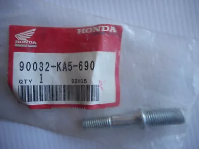 Honda Cr500r 1985-2001 Models Nos Cylinder Stud Bolt (special) --- 90032-ka5-690 • $20