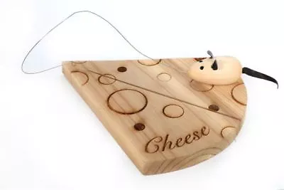 Wooden Cheese Board Mouse Kitchen Cooking Serving Chopping Slicing Bread Gift • £4.99