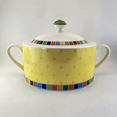 Villeroy  Boch Twist Alea Limone Covered Handled Round Vegetable Serving Bowl • $179.59