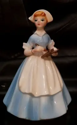 Beautiful Vintage 6  Porcelain Glazed Handpainted War Time Era Nurse Statue!!! • $47.96