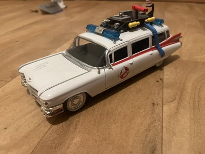 £16 • Buy Ghostbusters ECTO-1 1:24 Scale Jada 253235000