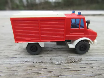 Wiking 622 Mercedes Fire Truck Emergency Truck N Scale  2 3/16  • $24.99