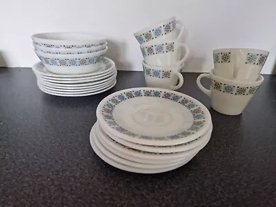 Vintage JAJ Pyrex Crockery Set - Chelsea Design • £20