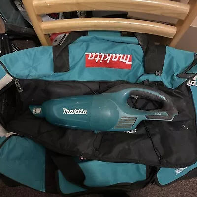 Makita DCL180 Vacuum Cleaner/ Hoover 18v Cordless • £12