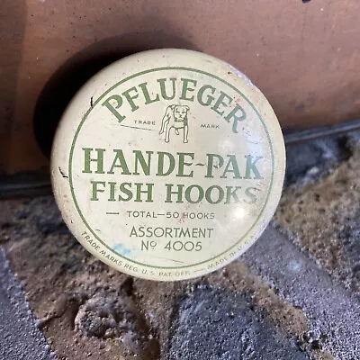 Vintage PFLUEGER Hande-Pak Fishing Hooks Tin Fishing Can + Hooks No. 4005 • $9.99