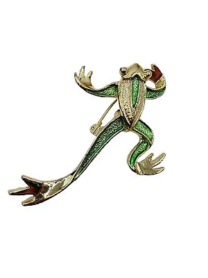 Vintage Gerry's Frog Pin Brooch Green Enamel Gold Tone Critter Frog Prince • $6.99