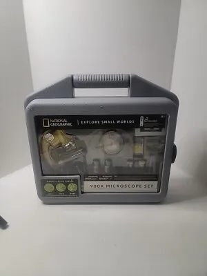 National Geographic 900X Microscope Set.  New In Plastic Case. • $34.99
