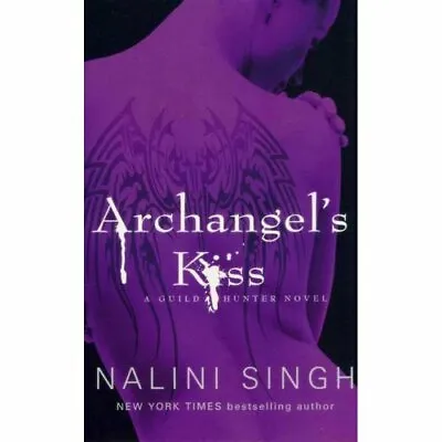[C] Archangels Kiss Book 2 • £3.08