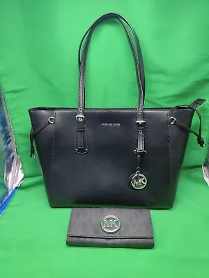 Michael Kors Large Satchel Handbag + Wallet - Black • $70