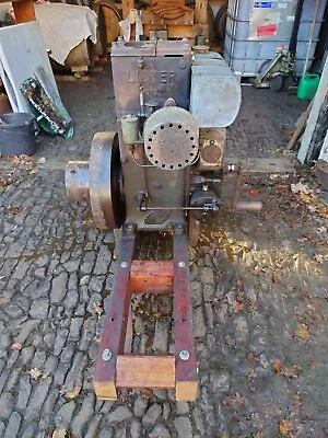 Lister D Stationary Engine • £95