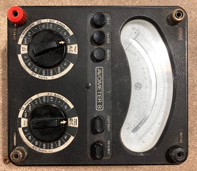 Avometer 8 MK V Working Order In Need Of TLC And Calibration. • £35