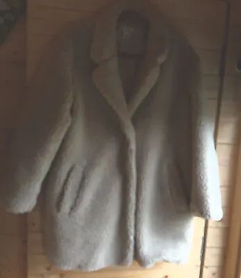 £10.40 • Buy H&m Logg Beige Faux Fur Coat Size S With Pockets (z)