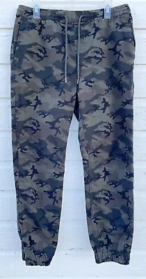 H&M Divided Joggers Pants Elastic Waist Camo Drawstring Gusseted Knees Men's M • $13.50