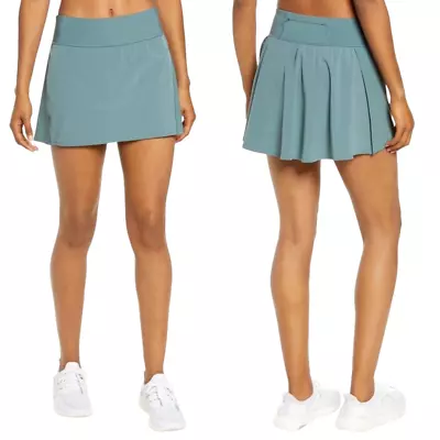 Spanx Get Moving Skort Tennis Skirt Size Medium Sage Green Pocket Pleated Back • $35