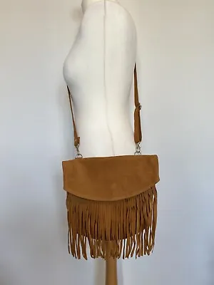 £30.99 • Buy Tan Suede Fringe Crossover Bag With Adjustable Strap H26xW29cm