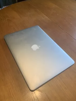 £160 • Buy Apple MacBook Air 13.3  (128GB SSD Intel Core I5 5th Gen., 1.80 GHz, 8GB) FAULTY