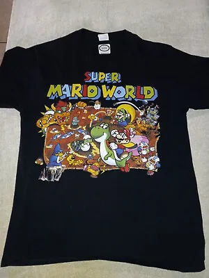 Unisex Adults Sz Large Nintendo SUPER MARIO WORLD Characters Graphic T-Shirt • $14.99