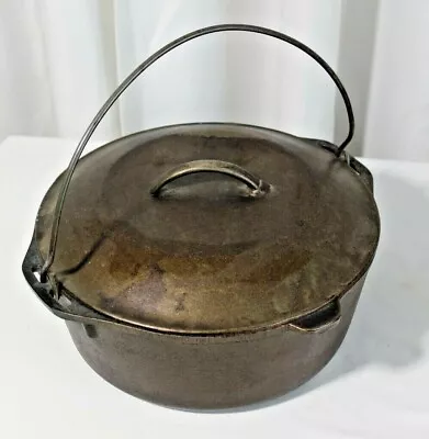 Vintage Unmarked Lodge 10 1/4 8 DO Made In USA Cast Iron Lidded Pot Dutch Oven • $49.99