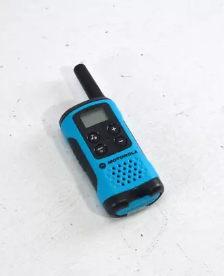 1 Motorola Talkabout T100TP Walkie Talkie Two Way Radio Blue #14 • $18.99