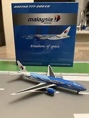 1:400 JC Wings Malaysia 777-200ER “Freedom Of Space” XX4485 • £48.65