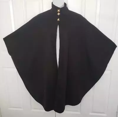 Amanda Smith Black Fleece Cape Poncho One Size Fits Most • $24.99