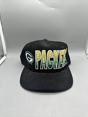 Vintage 90s Green Bay Packers Starter Snap Back  • $40