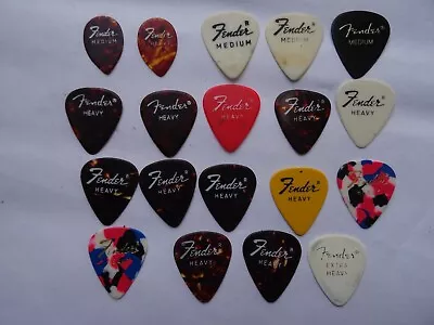 Vintage Fender Guitar Picks-- 1960’s? & 70’s?- Lot Of 19 As Pictured • $1.99