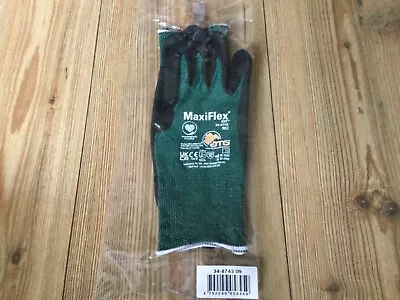 MaxiFlex Gloves Size 9(L)New • £1.99