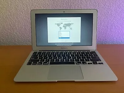 MacBook Air 11  Mid 2013 MD711LL/A 1.3GHz I5 4GB 128GB AS-IS FOR PARTS WORKS • $99.95