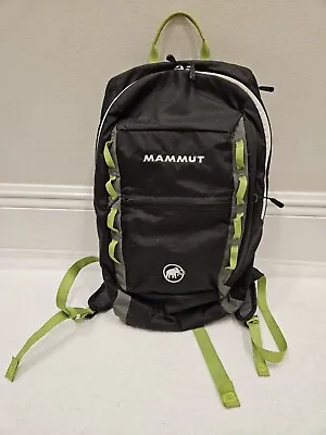 Mammut 12L Neon Light Backpack. 2510-02490 • $39