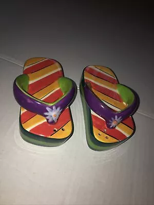 2004 Clay Art FLIP FLOPS Salt And Pepper Shakers Flower Summer Decor • £9.75