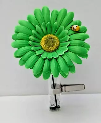 Clip On Vent Vase & Flower Green Gerbera Daisy & Bee Fits Any Car FREE CRYSTALS • £13.97