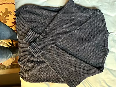 Vintage Mens Navy Woolrich Crewneck Sweater • $18