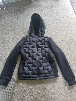 £8 • Buy SUPERDRY Boys Black Padded Jacket Age 8 Years Brand New