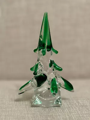 FLAWLESS  MURANO Italy Art Glass Twist Tiered CHRISTMAS TREE GREEN TIPS. • $95