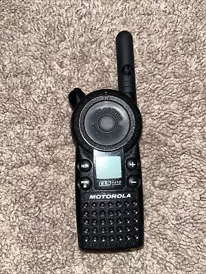 MOTOROLA SOLUTIONS Professional CLS1410 5-Mile 4-Channel UHF Two-Way Radio • $50