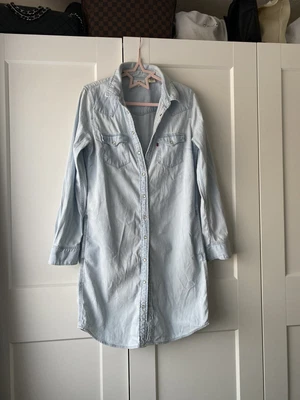 £35 • Buy Levis Denim Shirt Dress Size S