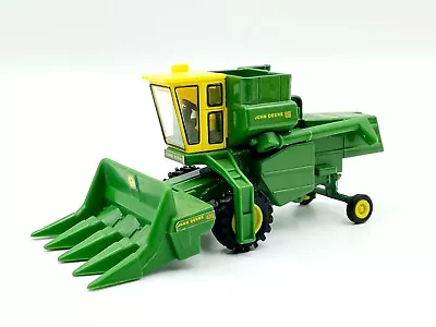 $69.95 • Buy 1/64 Clear Cab John Deere 95 Combine W/ Corn Head