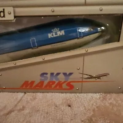 Skymarks 1:200 Md 11 KLM N/C SKR073 • $140