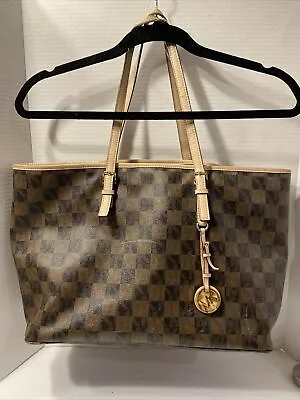 Michael Kors Checkerboard Logo Signature Jet Set Travel Multifunctional Tote • $55