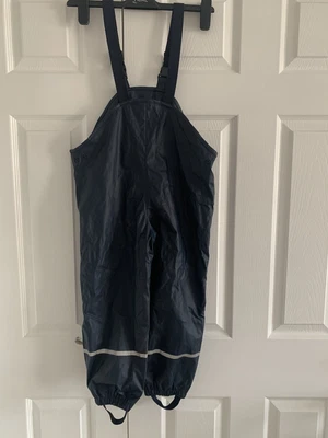£3 • Buy Child’s High Chested Waterproof Trousers / Dungarees, Fleece Lined, Age 4-6 VGC