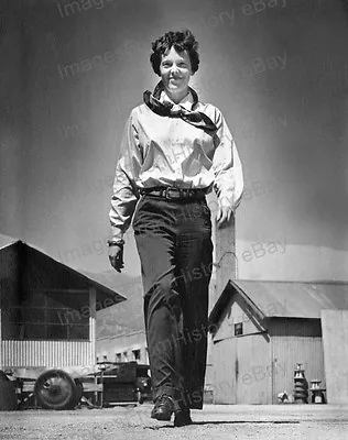 8x10 Print Amelia Earhart Walking At The Oakland Airport #AE44 • $15.99