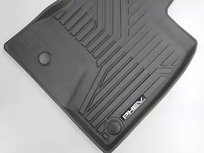 $289.95 • Buy New Genuine Mitsubishi Outlander PHEV Rubber Mats MY22 /23 ZM