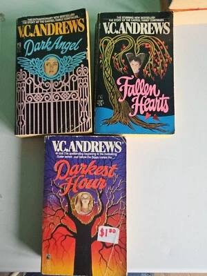 $4.90 • Buy Vc Andrews Books Lot