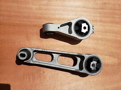 $35 • Buy Front & Right Engine Torque Strut Mounts 2PCs Set, For Chrysler PT Cruiser 2.4L