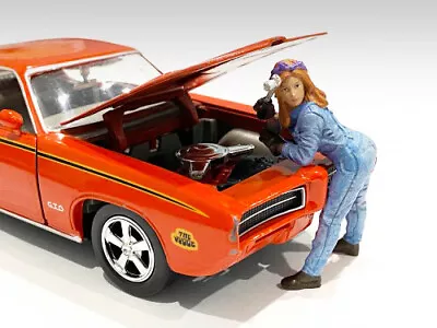 Retro Female Mechanic I Figurine For 1/18 Scale Models American Diorama 38244 • $9.99