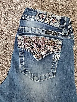 Miss Me Boot Jeans Size 28 • $14.99