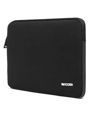 Incase Classic Sleeve For MacBook Air 11  Featuring Ariaprene - Black • $12.99