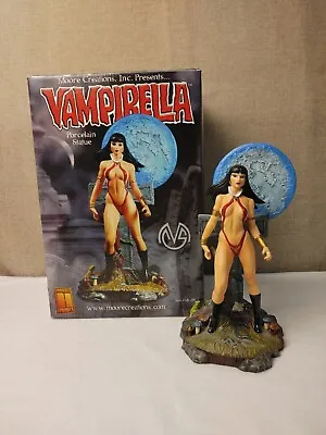 Vampirella Porceline Statue Moore Creations 1161 / 5000 • $120